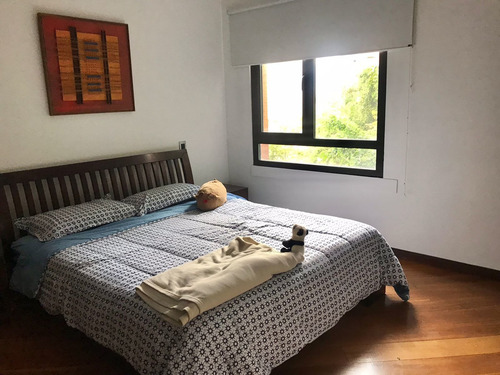 Imagen 10 de 15 de Apartamento En La Vía De El Tesoro