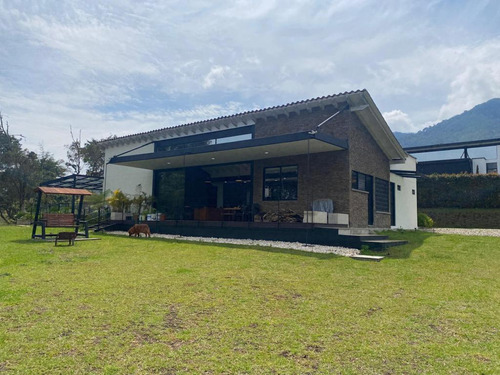 Casa Finca En Venta Carmen De Viboral, Sector El Cerro Ldc