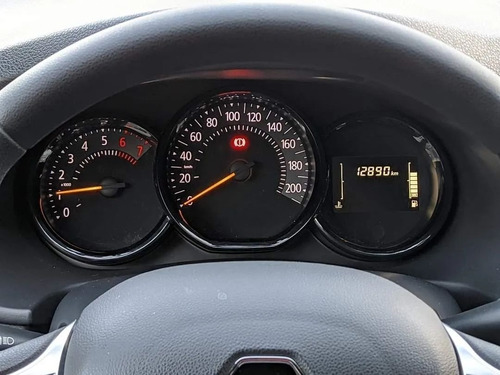 Imagen 10 de 10 de Renault Logan Life
