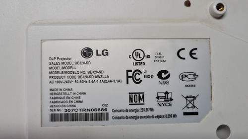 Projetor 2800 Lumens Svga Branco- Be320 - Sd Branco (Usado)