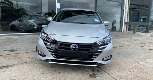 Nissan Versa 1.6 Advance