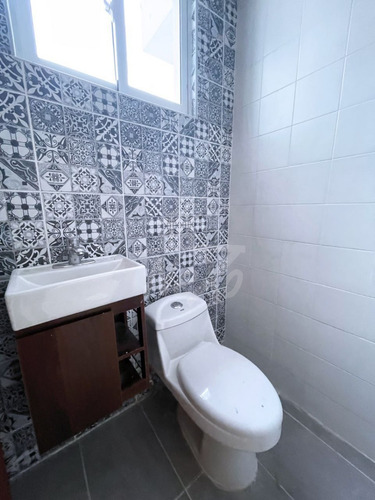 Imagen 5 de 15 de Hermoso Apartamento Con Patio, Santiago (jpa-230)