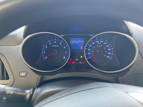 Imagem 8 de 10 de Hyundai Ix35 2.0l