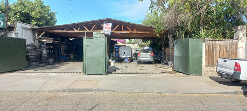 Comercial Y Habitacional, Basterrica / Av. Vicuña Mackenna. 