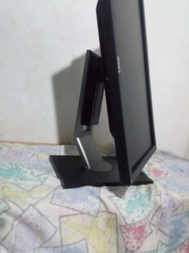 Monitor Dell Tipo Gamer Con Diferentes Posiciones Negro (Usado)