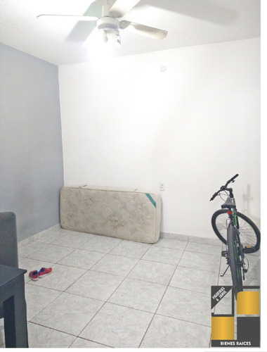 Departamento Tipo Casa En Venta En Lanus Oeste