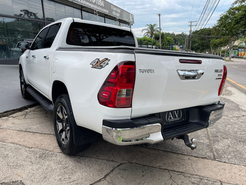 Imagem 4 de 9 de Toyota Hilux Srx 2019