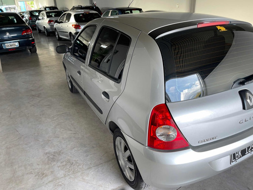 Renault Clio 1.2 Authentique Pack Ii 75cv 2012
