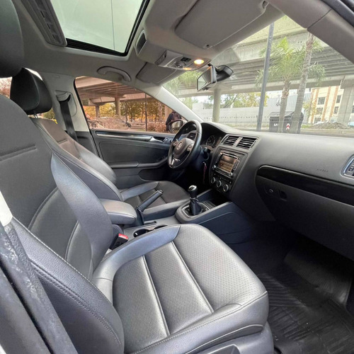 Volkswagen Vento 2.5 Luxury 170cv Madero Motors 2014