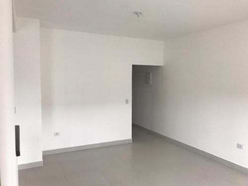 Imagem 6 de 13 de Casa Geminada No Belas Artes, Com Cerca Elétrica | 6475