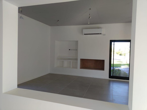 Imagen 16 de 24 de Casa - El Canton - Golf