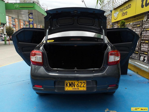Imagen 11 de 25 de Renault Logan
