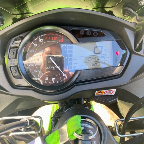 Imagem 6 de 9 de Kawassaki Ninja 1000