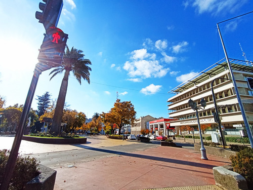 Consulta Médica U Ofic. Edif J. Manso De Velasco Los Angeles