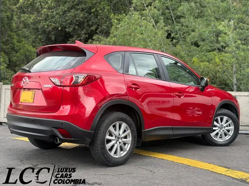 Mazda CX-5 2.0 Touring 4X4