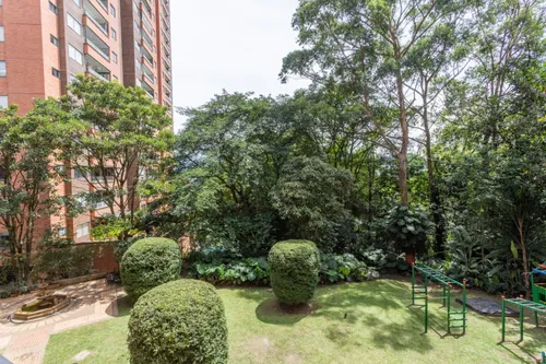 Apartamento En Venta En Los Naranjos. Cod V15721