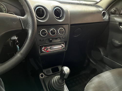 Imagem 10 de 14 de Chevrolet Prisma 1.4 Mpfi Maxx 8v Flex 4p Manual
