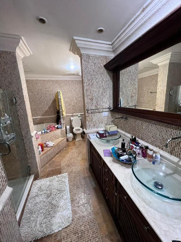 Venta Apartamento: Fundadores (marina Cap Cana), 3 Dorm, Cerca De La Playa
