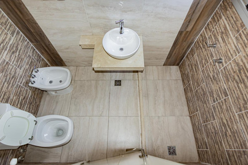 Venta De Casa 4 Dormitorios En Palos Verdes