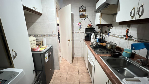 Casa En Venta De 4 Dorm. En Concepción