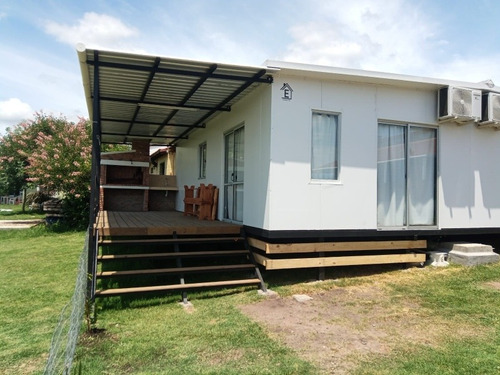 Imagen 28 de 29 de Alquilo Casas En Termas De Almirón, Nuevas, Con Excelente Ubicación Y Equipadas Para Disfrutar Con Piscina Propia, Parrilleros Techados Y Cocheras, Excelente Opción Para Tus Vacaciones. Llámame