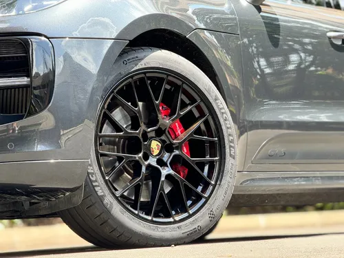 Porsche Macan Bi-Turbo G T S | Performance