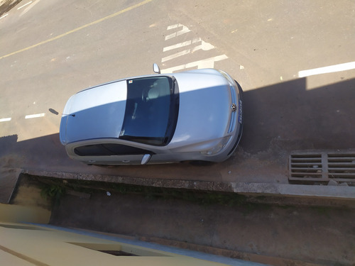 Volkswagen Gol 2010 1.0 Trend Total Flex 5p