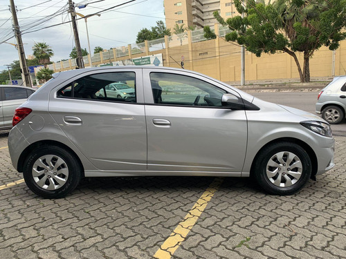 Imagem 11 de 14 de Chevrolet Onix Hatch Lt 1.0 8v Flexpower 5p Mec. 2019 Pr...