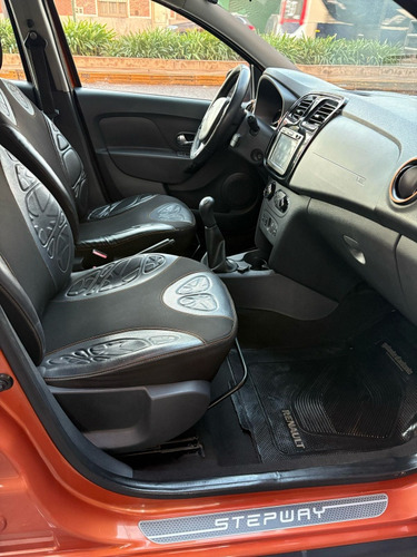 Renault Sandero Stepway 1.6 Privilege 105cv