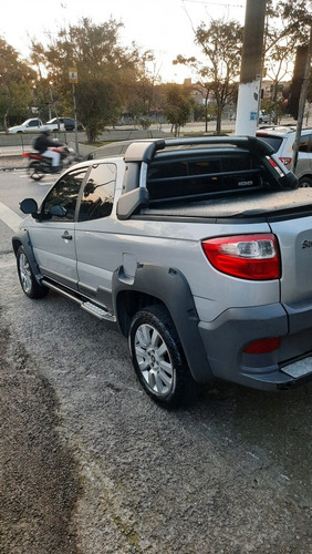 Imagem 6 de 9 de Fiat Strada 2016 1.8 16v Adventure Cab. Dupla Flex 3p