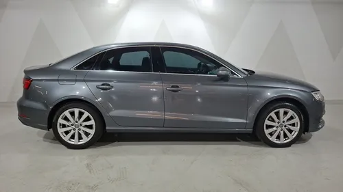 Audi A3 2.0 40 SELECT DCT