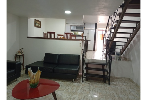 venta Casa 300m2 San Francisco, Guatire 2905