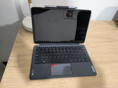Tablet Lenovo Tab P11 2nd Gen Incluye Keyboard Y Pen (Usado)