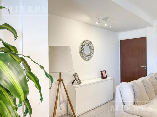 Imagen 3 de 25 de Departamento En Venta En Pasionaria San Isidro, En Martínez.