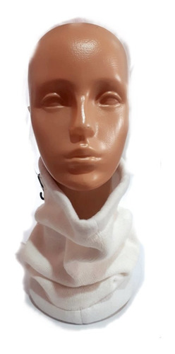 Cuello De Lanilla De Calidad Y Buen Abrigo