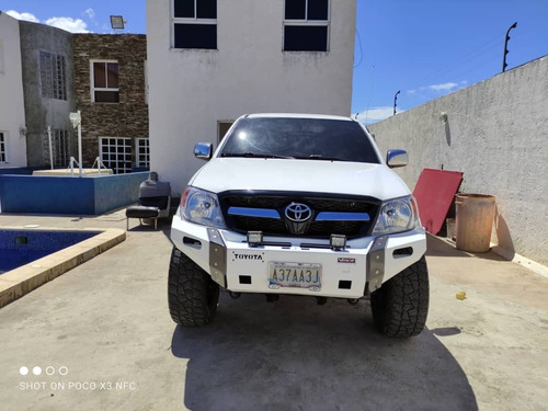 Imagen 2 de 14 de Toyota Hilux