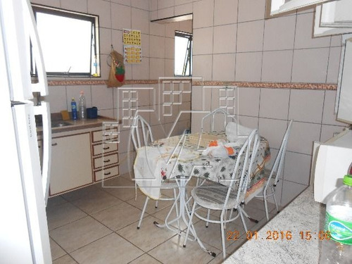 Imagem 8 de 15 de Apartamento Mobiliado Para Locação Definitiva No Canto Do Forte , Próximo A Praia , Mercados , Padaria , Principais Pontos De Lazer Da Cidade , Prédio Com Elevador E Apartamento Com Sacada