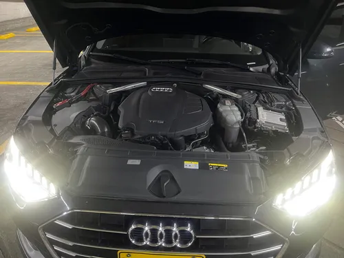 Audi A4 AUDI A4 TFSI MHEV advance TP TURBO