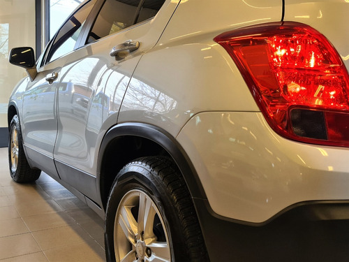 Imagen 7 de 15 de Chevrolet Tracker 1.8 Ltz