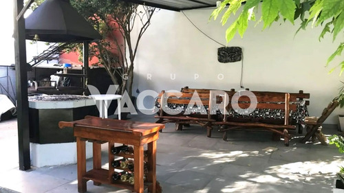 Casa En Venta, 4 Ambientes En Parque Leloir