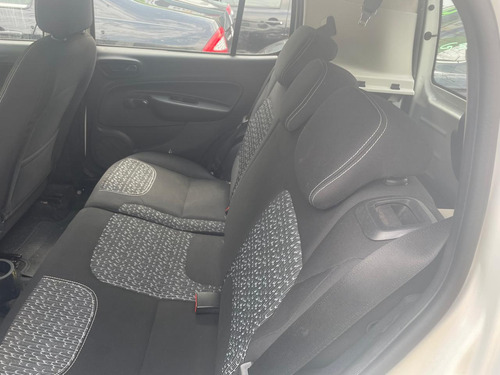 Fiat Uno 1.0 Attractive Flex 5p