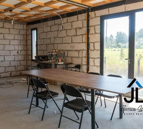 Imagen 8 de 14 de Venta De Casa Con Posibilidad De Hacer Las Terminaciones A Gusto En Chacras De La Cruz.