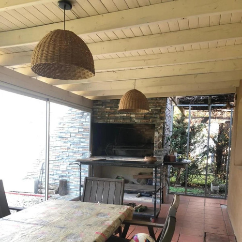 Casa En Venta - 2 Dormitorios 2 Baños - Baradero