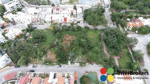 Lote Multifamiliar (condominal) En Venta En Sm 18, Cancún