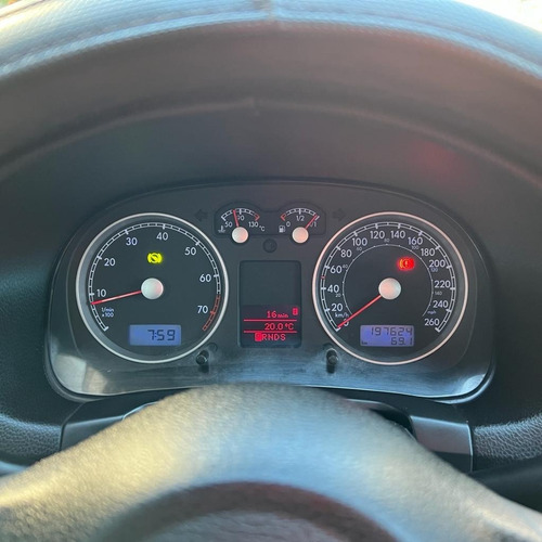 Imagen 12 de 25 de Volkswagen Bora 2.0 Trendline 115cv Tiptronic