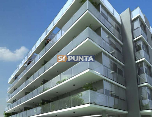 Imagen 3 de 25 de Frente Al Mar, 3 Dormitorios, 2 Baños, En Venta , Punta Del Este