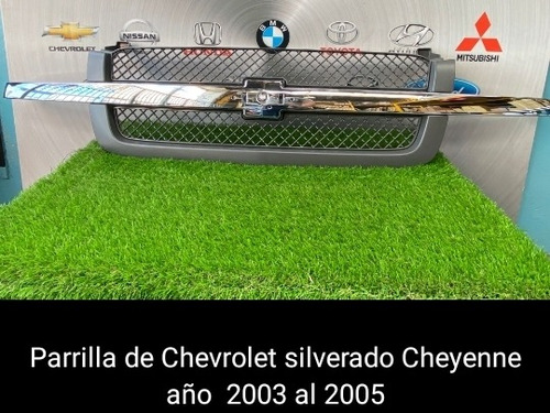 Parrilla De Silverado Cheyenne Aplica 2003 Hast 2005 Cromada