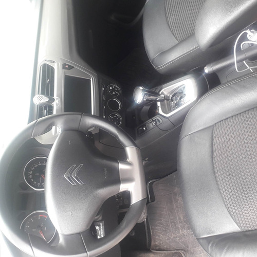 Imagen 10 de 12 de Citroën C-elysée 2018 1.6 Shine Vti 115