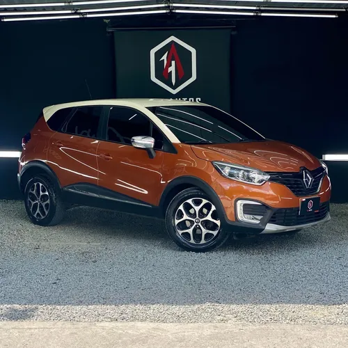 Renault Captur 2.0 Intens Automática
