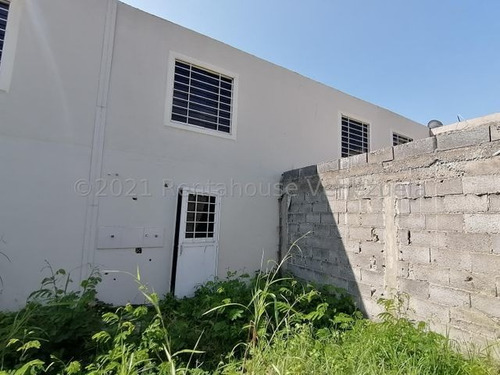 Imagen 7 de 14 de Casa En Venta Terrazas De La Ensenada, Barquisimeto 22-5175